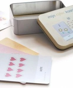 Maan Amsterdam Cijferkaarten - Bewaarblik Met Cijferkaarten 1 T/m 20 - Speel- En Leerkaarten - Rekenspel -Parker Shop 550x313 1