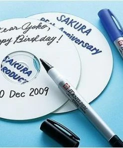 Sakura IDenti Pen 8 Markers - Dubbelpunt - Alcoholbasis -Parker Shop 550x340 1