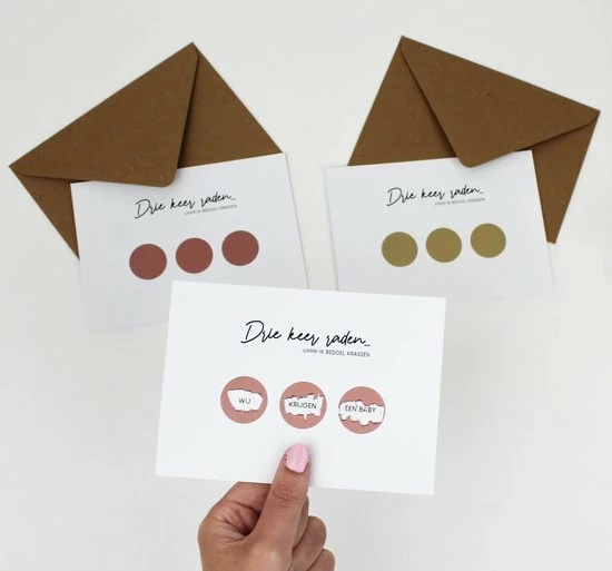 Ideefabriek - Kraskaart – Drie Keer Raden - Zwanger (3 ST) - Aankondiging Zwangerschap - Aankondiging Baby - Kraskaart Baby 1 Ideefabriek - Kraskaart – Drie Keer Raden - Zwanger (3 ST) - Aankondiging Zwangerschap - Aankondiging Baby - Kraskaart Baby