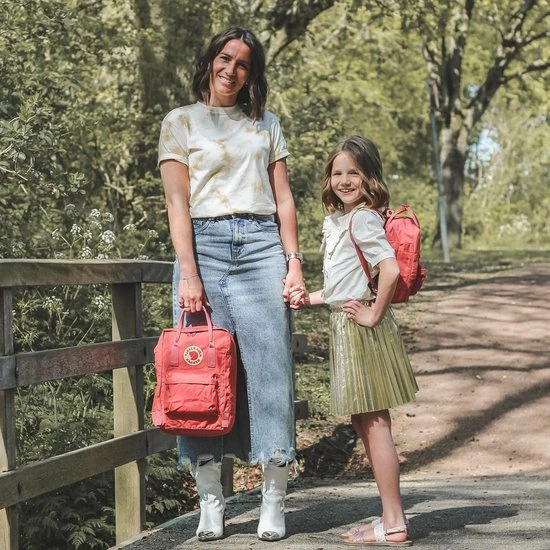 Fjallraven Kanken Rugzak 16 Liter - Dahlia Roze 16 Fjallraven Kanken Rugzak 16 Liter - Dahlia Roze - Afbeelding 16
