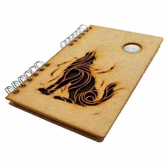 KOMONI - Duurzaam Houten Schetsboek - Gerecycled Papier - Navulbaar - A5 - Blanco - Zwarte Wolf 3 KOMONI - Duurzaam Houten Schetsboek - Gerecycled Papier - Navulbaar - A5 - Blanco - Zwarte Wolf - Afbeelding 3