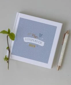 Maan Amsterdam Uitsprakenboek - Blauw - Invulboek Voor De Leukste En Grappigste Uitspraken Van Kinderen - 15 X 15 Cm 13 Maan Amsterdam Uitsprakenboek - Blauw - Invulboek Voor De Leukste En Grappigste Uitspraken Van Kinderen - 15 X 15 Cm -Parker Shop 550x550 414