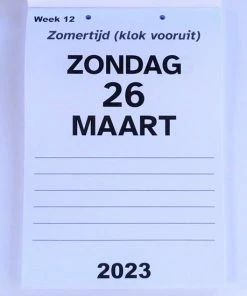 Geheugenhulp Groot-letter Zorgkalender A4 - 2023 - Met Ruimte Voor Uw Eigen Notities. (dagscheurkalender) -Parker Shop 550x550 525