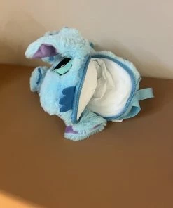 Merkloos Stitch Tas - Lilo And Stitch - Rugtassen - Schoencadeau - Verjaardag - Kinderfeestje- Disney - Knuffel Tas - Verstelbaar - 25 Cm -Parker Shop 550x733 3
